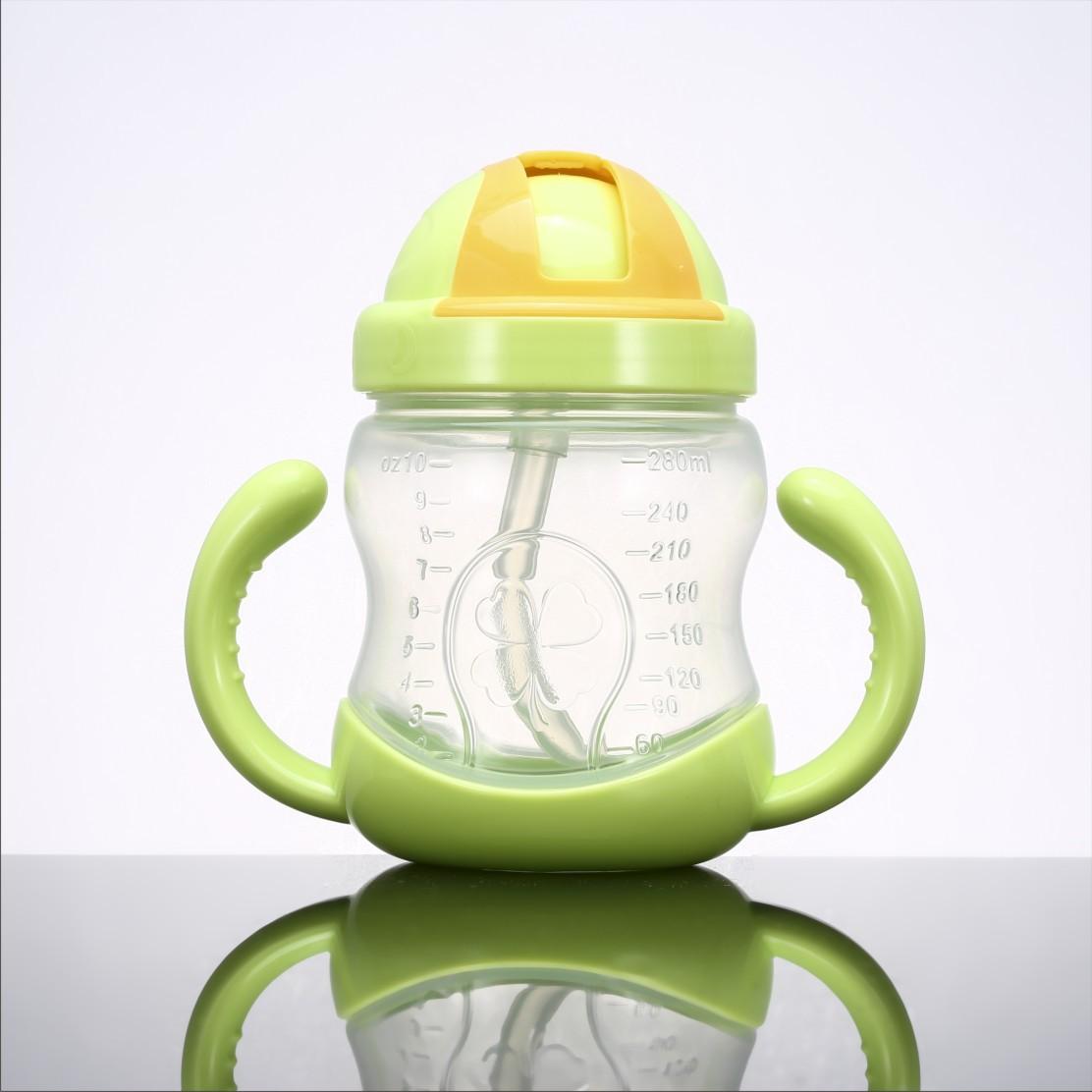 [HCM]Bình uống nước chống đổ chông sặc cho bé