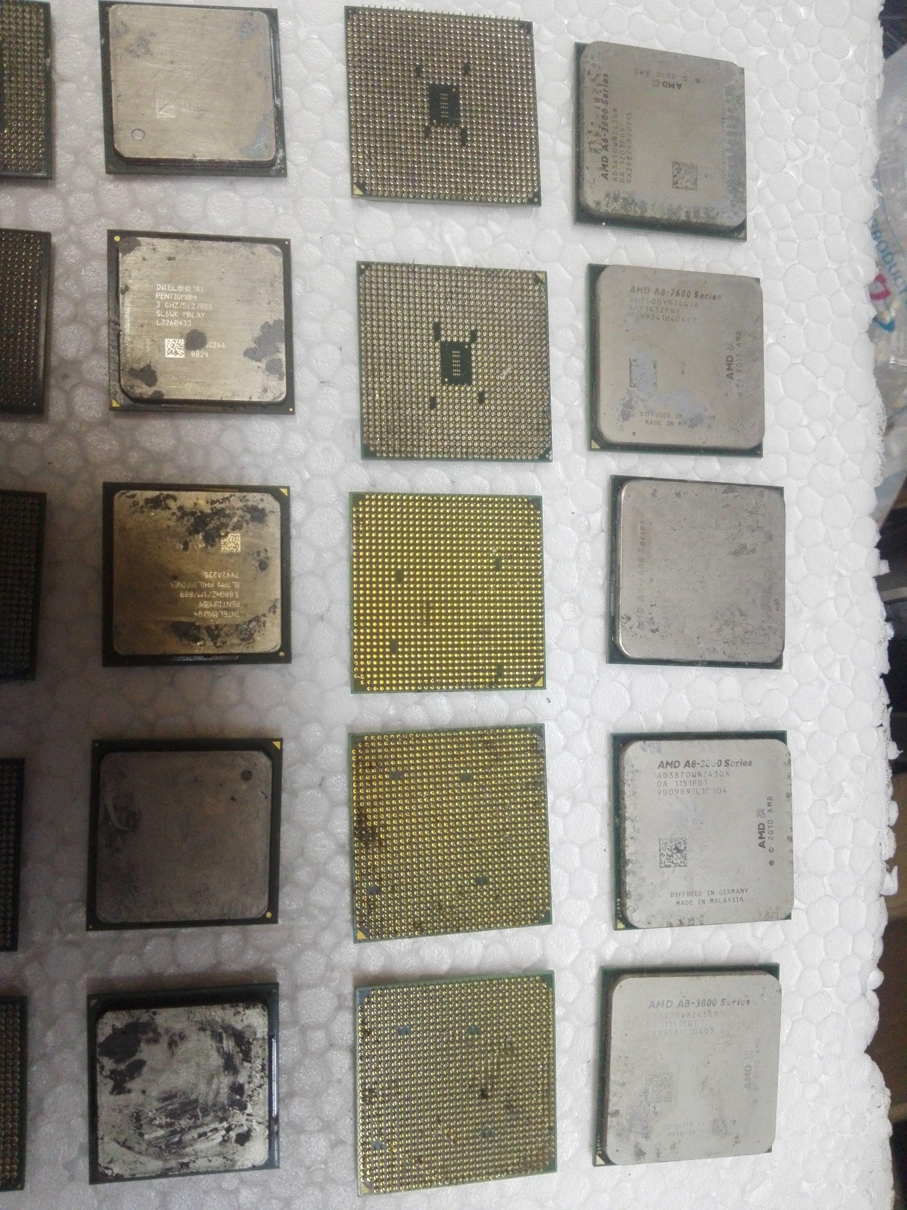 Chip CPU AMD Có Chân Hỏng Đời Cổ Cho Phân Kim Sưu Tầm Nghiên Cứu