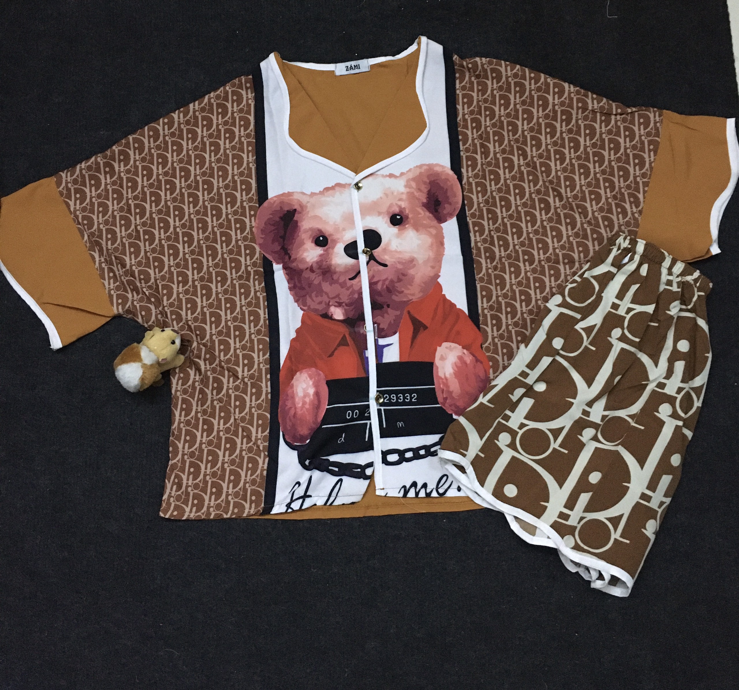 Bộ đồ ngủ nữ pijama quần đùi lụa latin loại 1 .