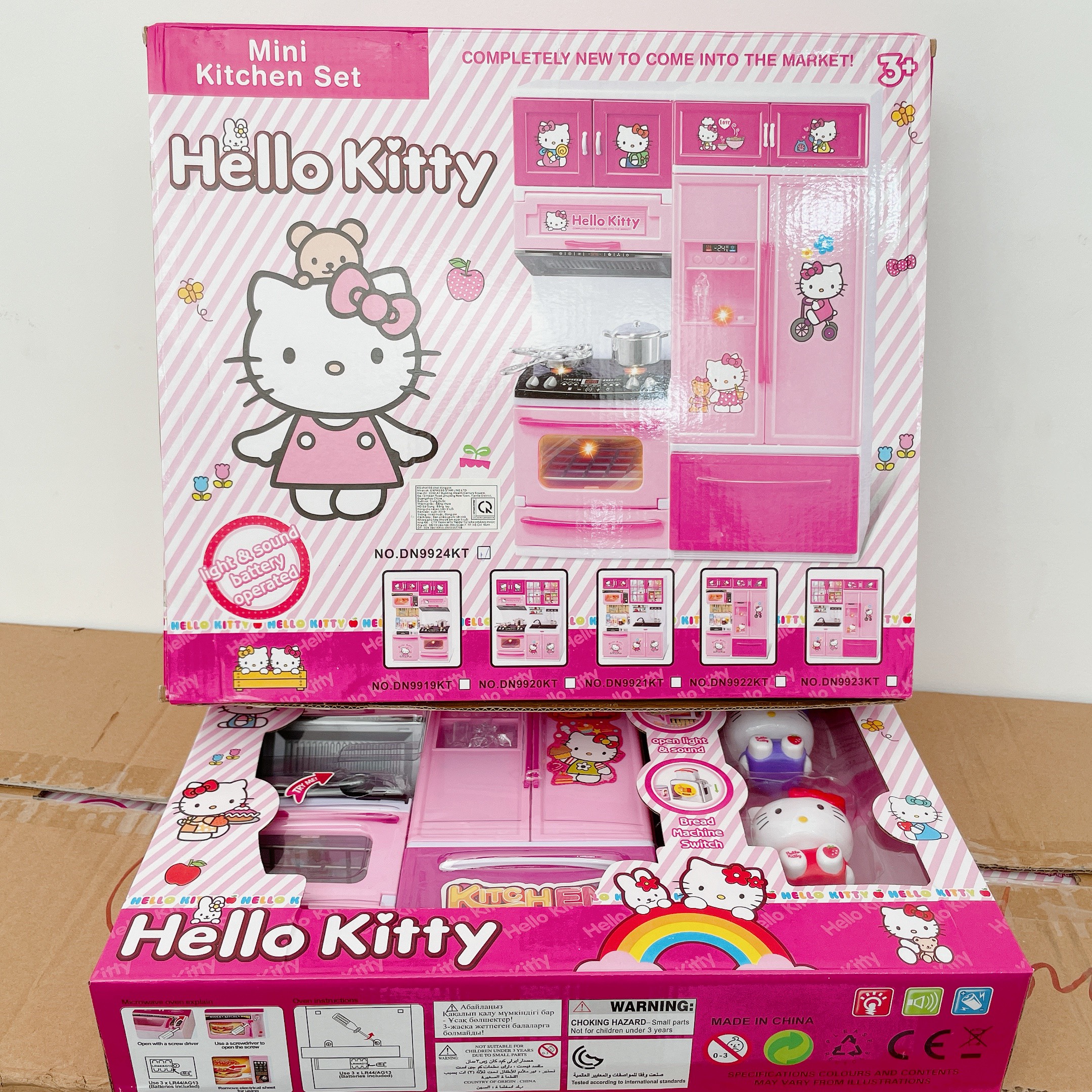 Bộ Nấu Bếp Hello Kitty siêu dễ thương cho Trẻ em