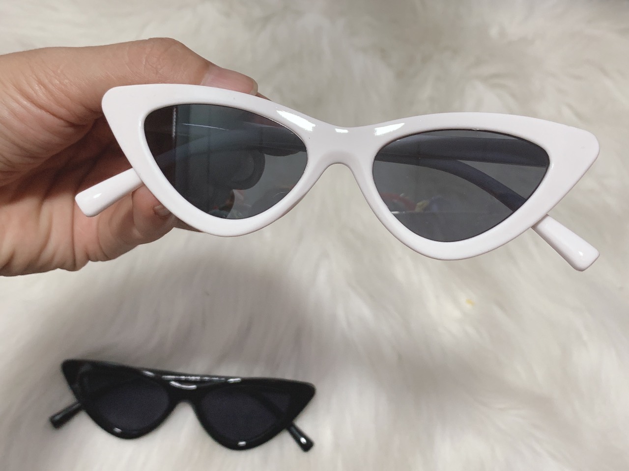 [Hàng có sẵn] Kính mắt mèo cho bé