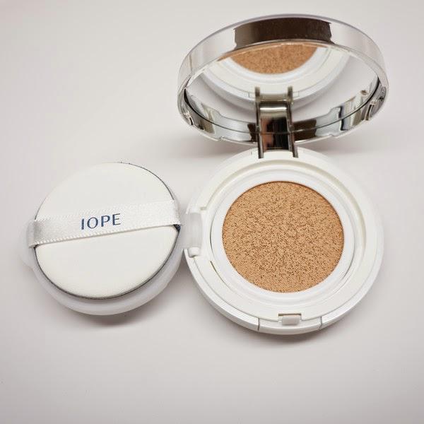 Phấn nước cao cấp IOPE Air Cushion XP 2 lõi