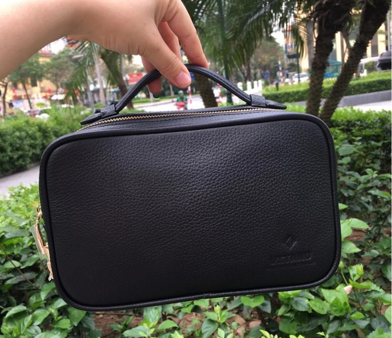 Túi cầm tay golf (2 ngăn - khóa số) - 24.5 x 14,5 x 9 cm