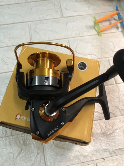 Máy câu cá yumoshi EK 3000-4000-5000-6000-7000  (cam kết đổi trả trong 2 tuần đầu)