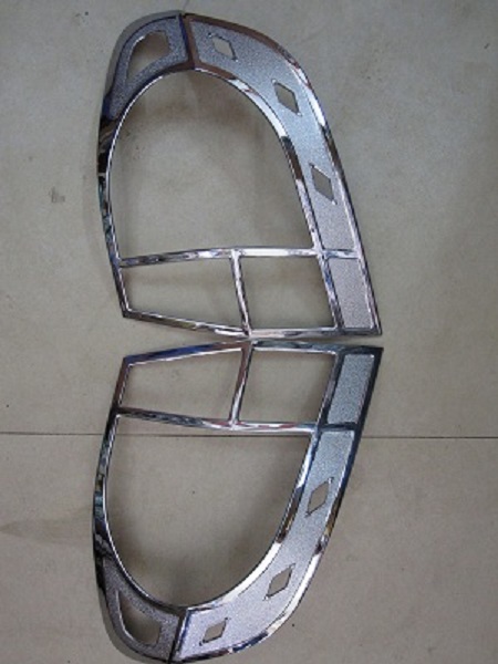 Bộ 2 ỐP viền đèn hậu mạ Crom xe Hyundai Getz 2008-2012