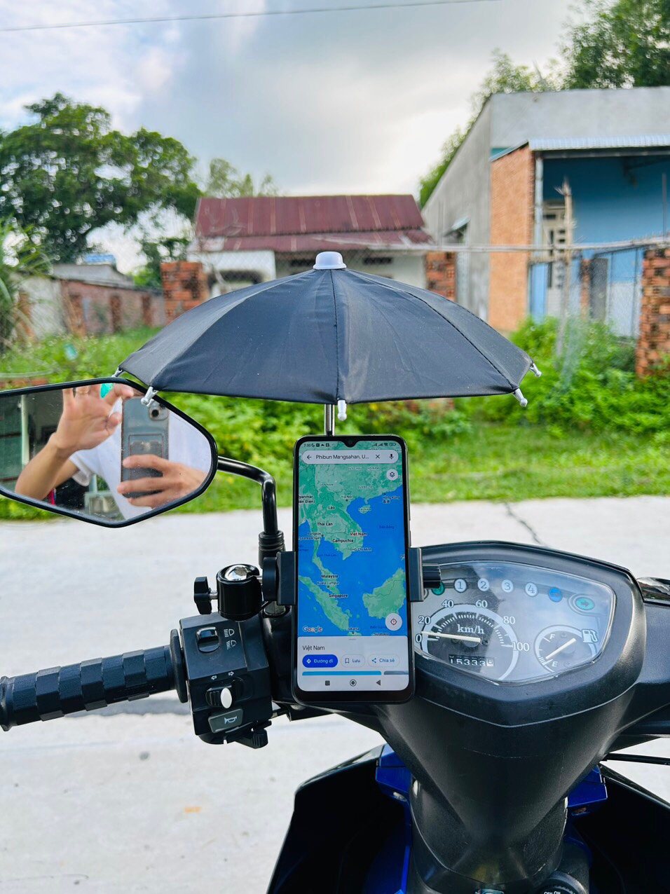 Combo Giá Đỡ Điện Thoại Xe Máy Có Dù mini