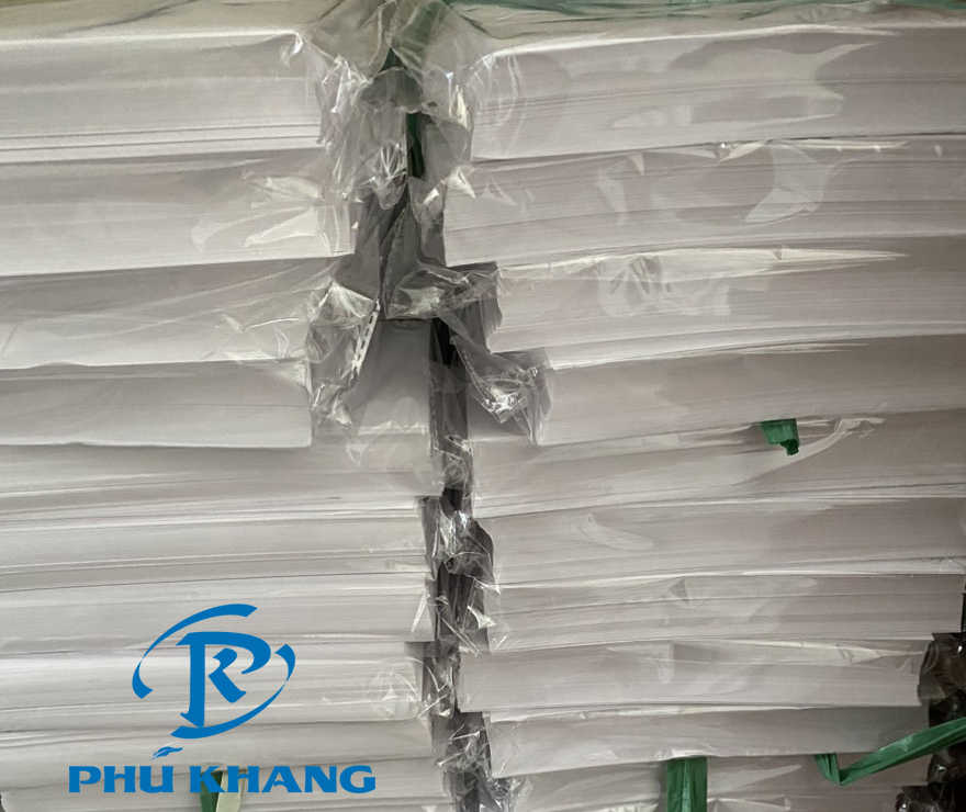 Giấy A4 Fort  định lượng 170gsm [ xấp 100 tờ]
