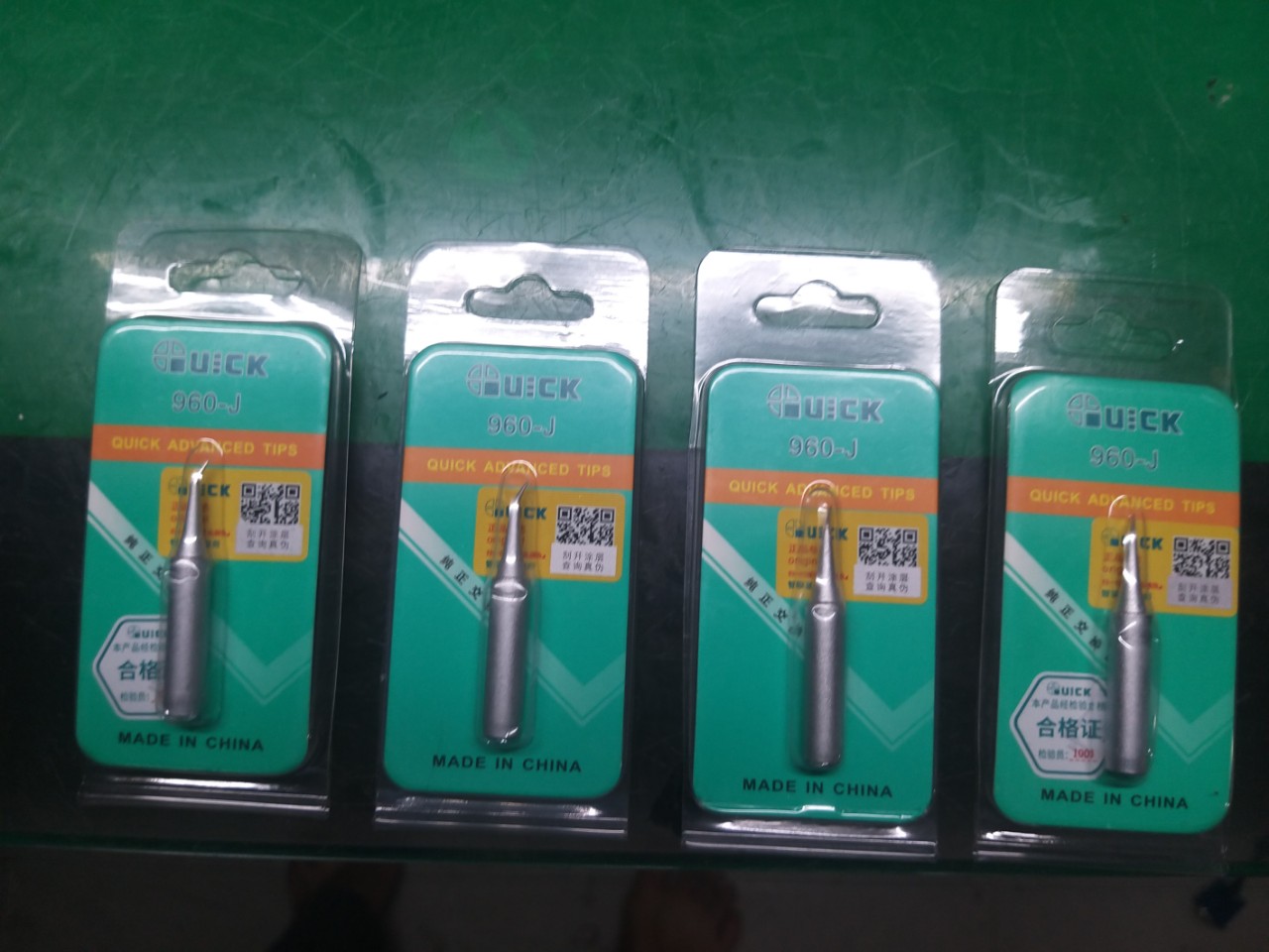 [HCM] Đầu mỏ hàn, Mũi Hàn nhọn cong Quick 960-J mới chính hãng Quick