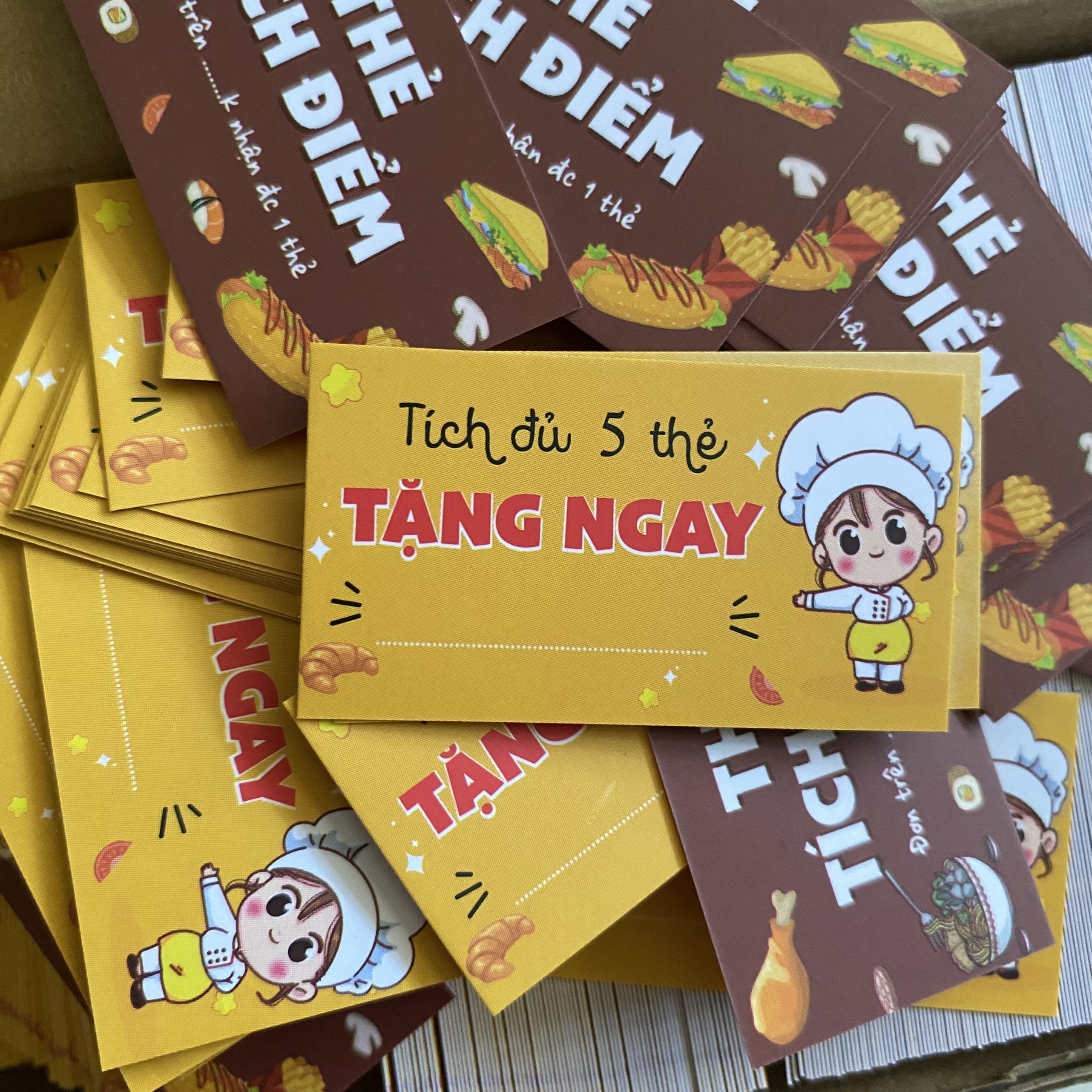 100 thẻ giấy tích điểm 3x5.4cm