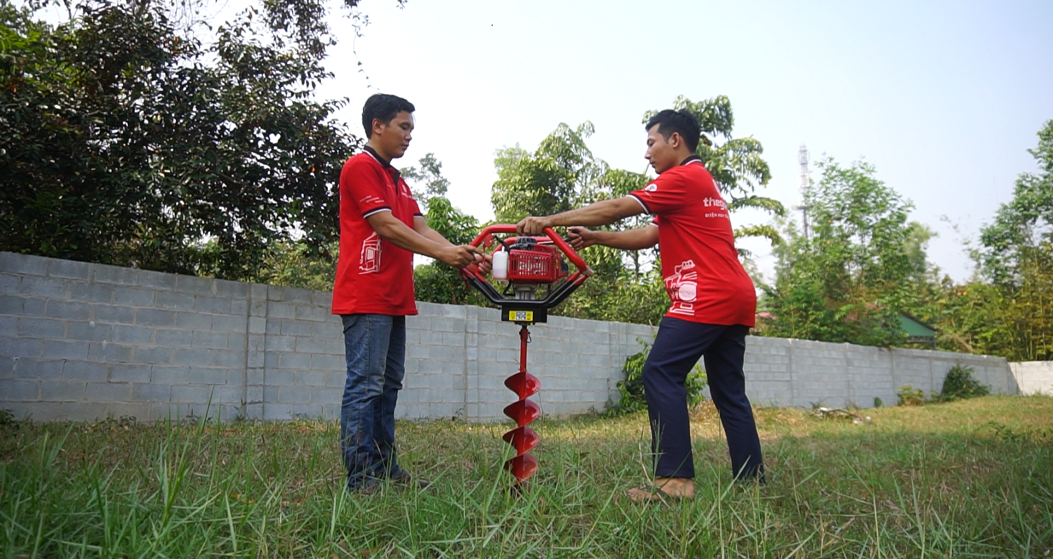 [HCM][Trả góp 0%] Máy khoan đất oshima 2ps tặng kèm mũi khoan 150mm