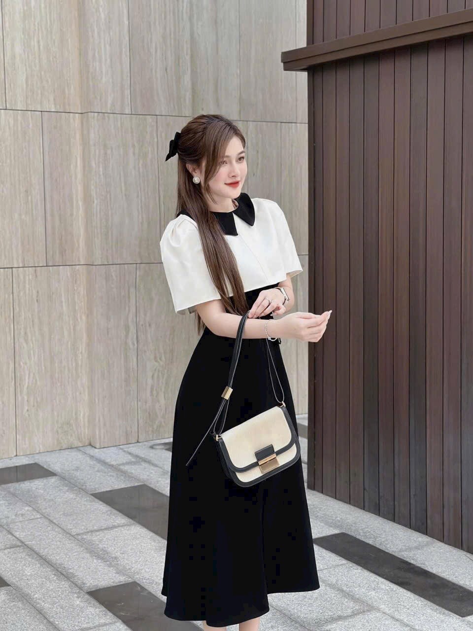 Set áo và váy hai dây chất liệu nhung