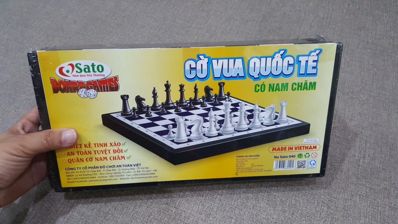 Đồ Chơi Cờ Vua Quốc Tế