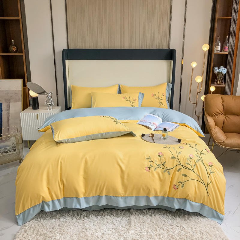 Set chăn ga gối phi lụa thêu hoa tinh tế mẫu mới.