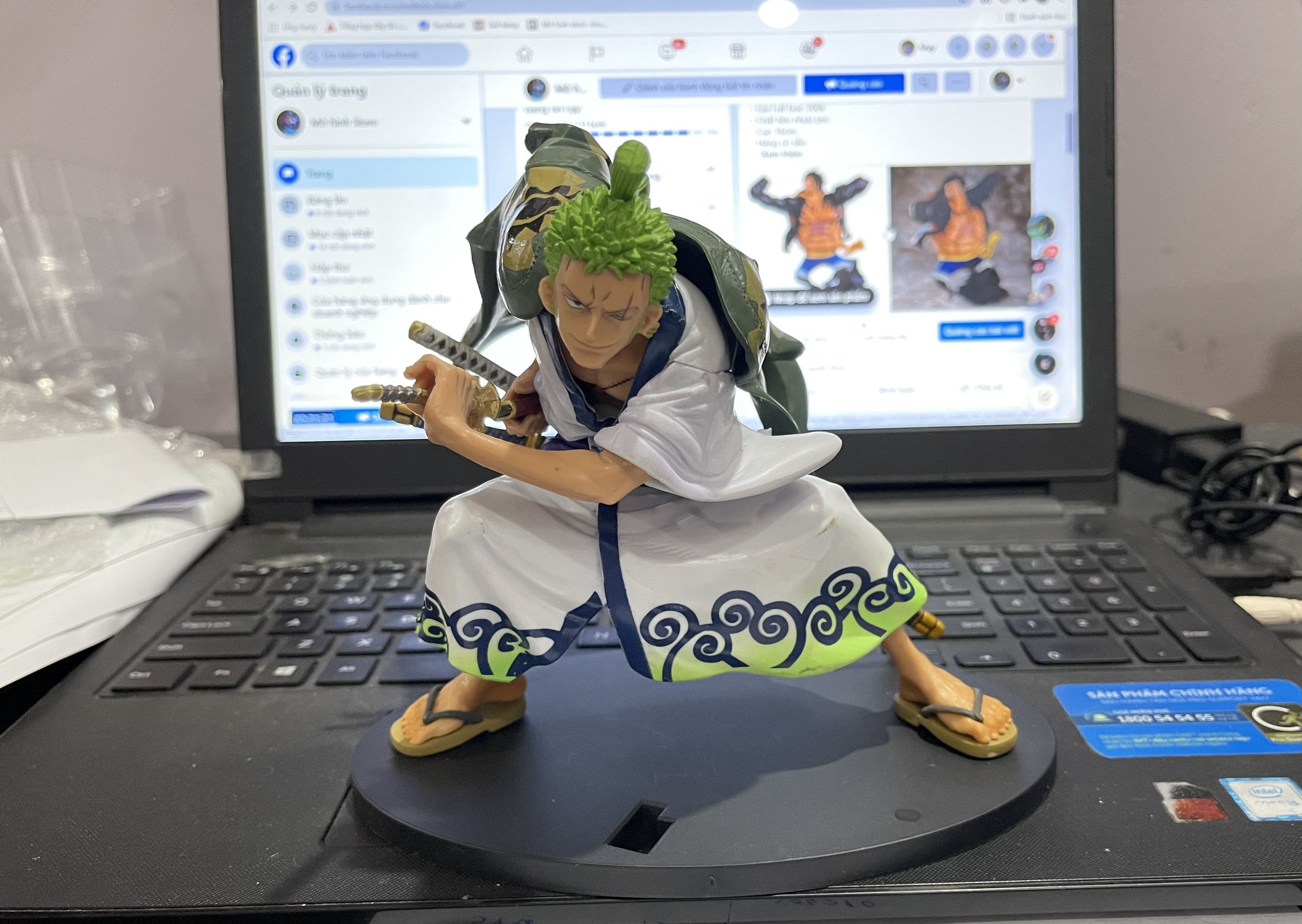 Mô hình nhân vật Zoro Wano mặc kinomo - OnePiece