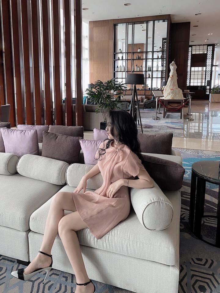 [HCM]Váy thiết kế cổ nơ siêu sang chảnh