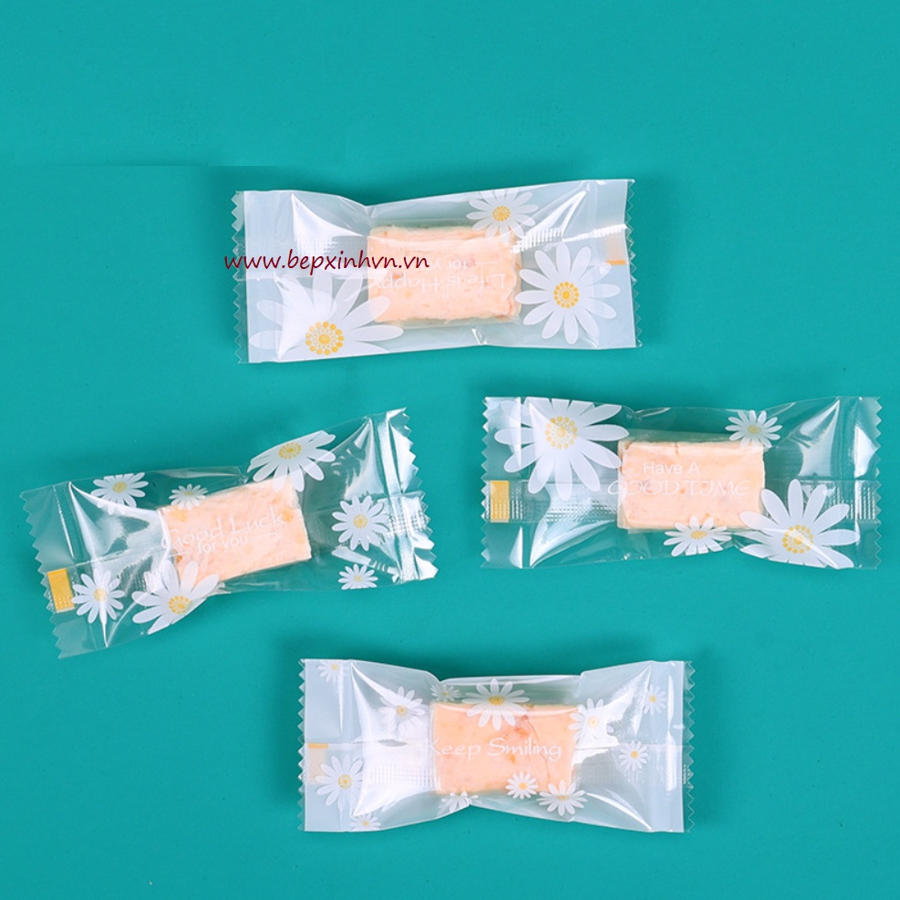Túi đựng kẹo nougat hoa cúc trắng 4x9cm