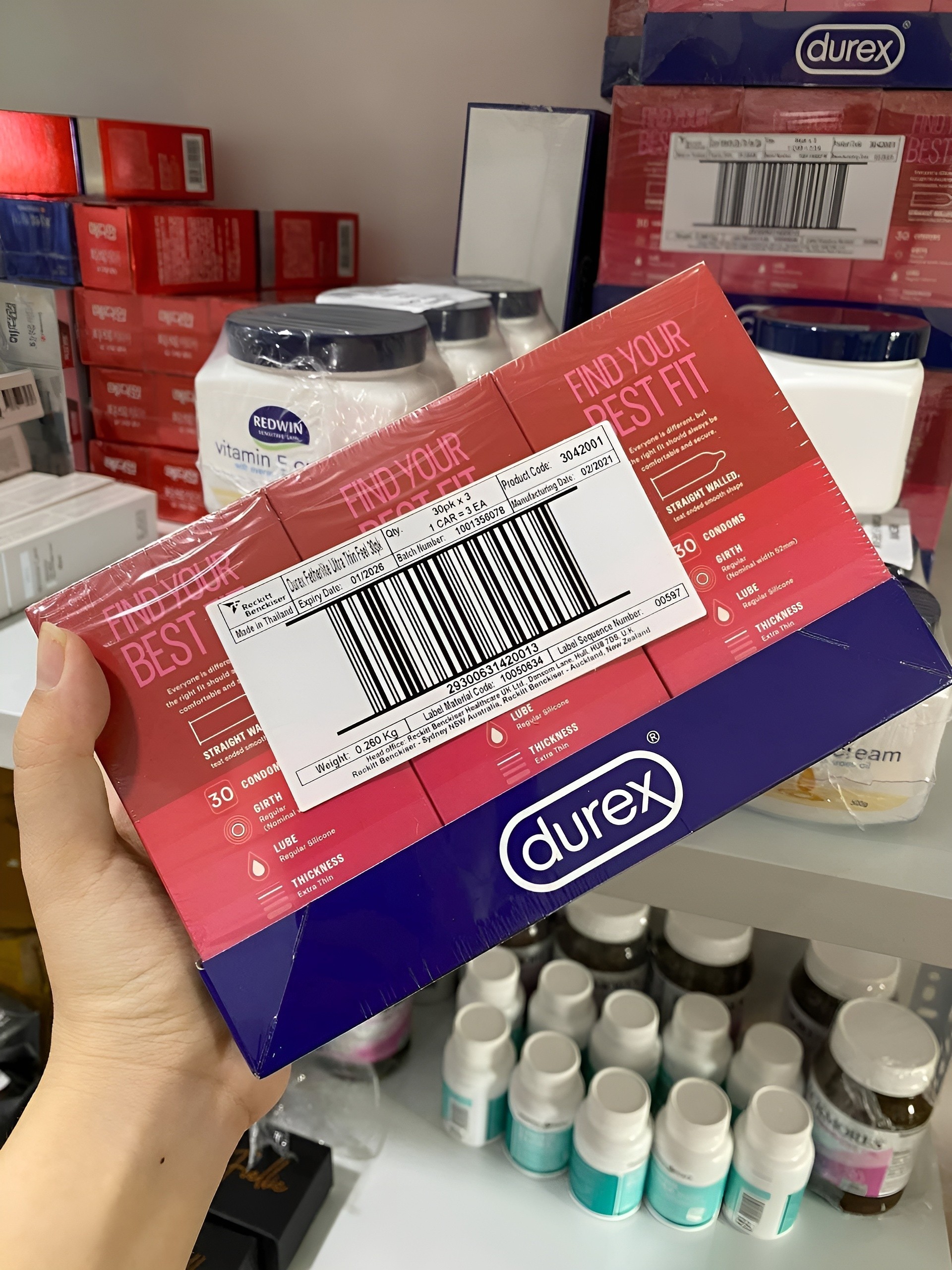 Hộp 30 cái bao cao su Durex Fetherlite Úc siêu mỏng