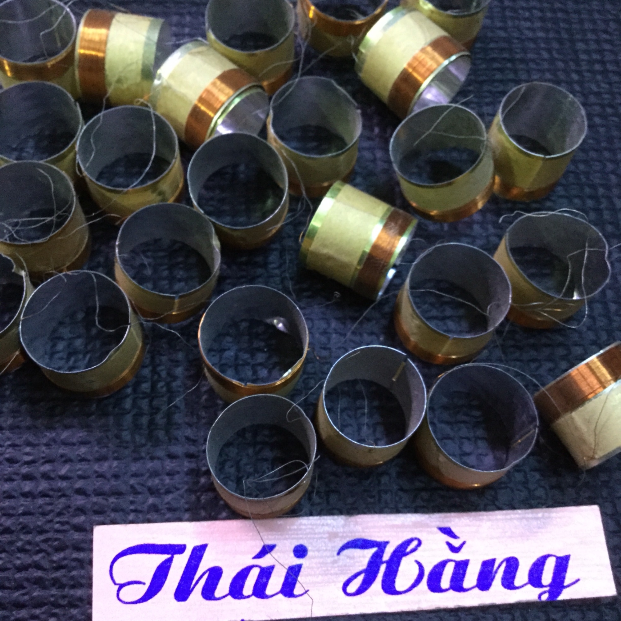 Côn loa bé 14.4 giá cho 10 chiếc