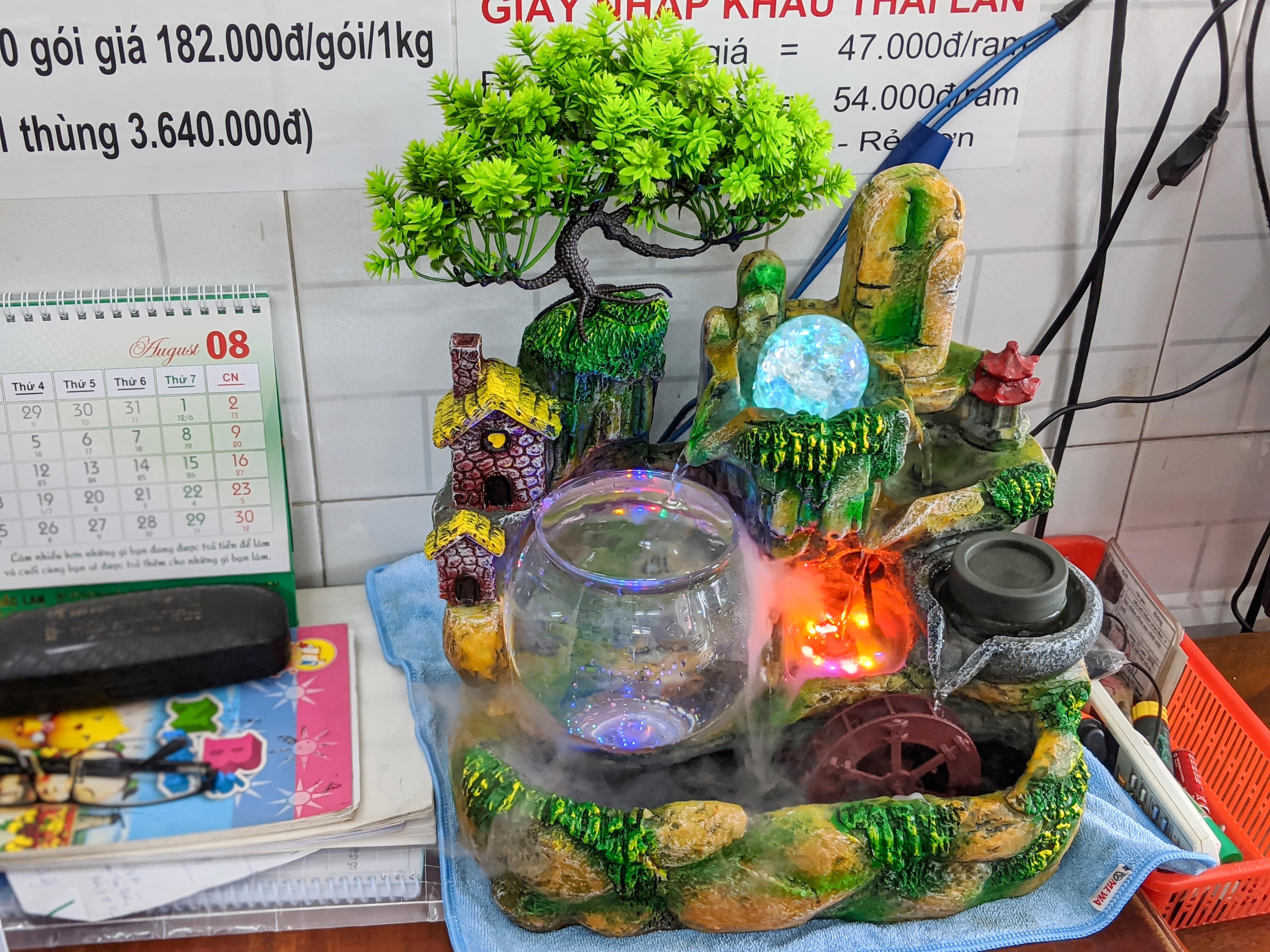 [HCM]Thác nước để bàn - Sơn Thuỷ