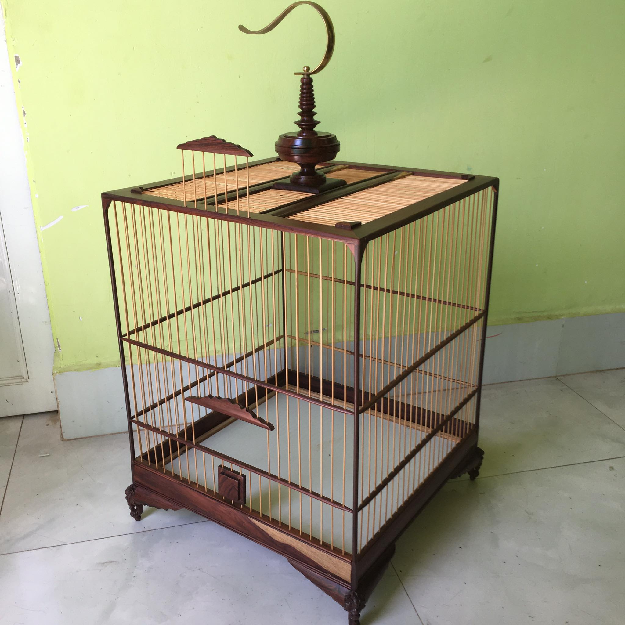 lồng chim gỗ cẩm 23 nan