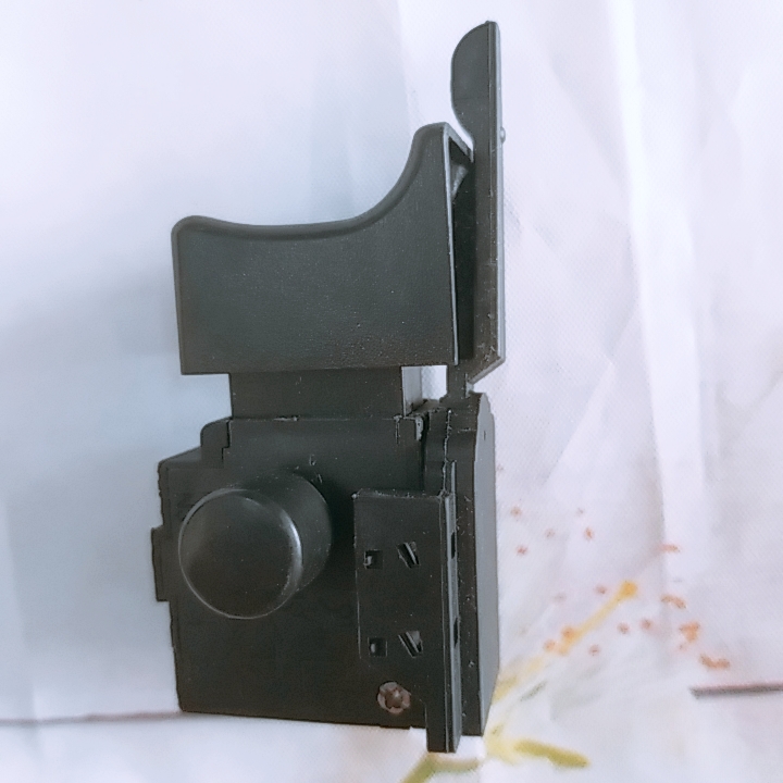 Công tắc máy khoan Maktec MT811 / công tắc khoan 811
