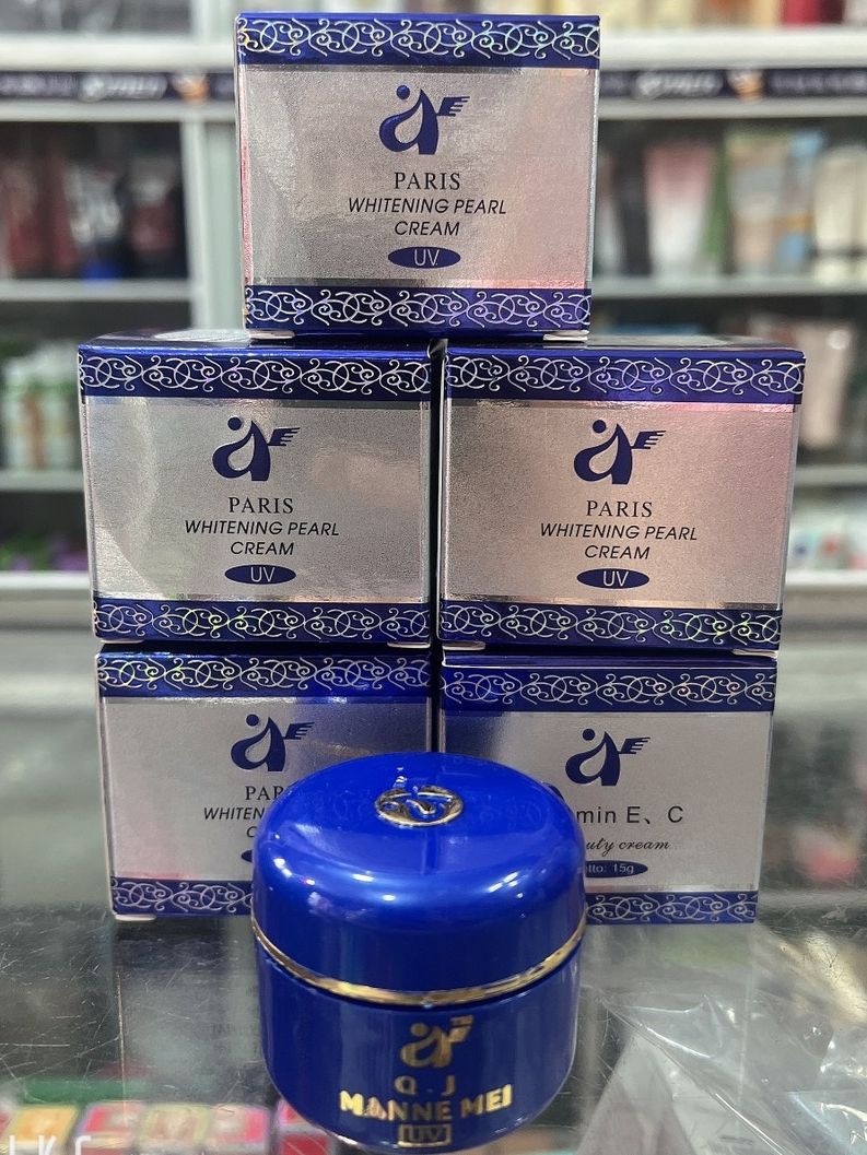 Kem dưỡng trắng da Vitamin E, C MANNE MEI 15GR
