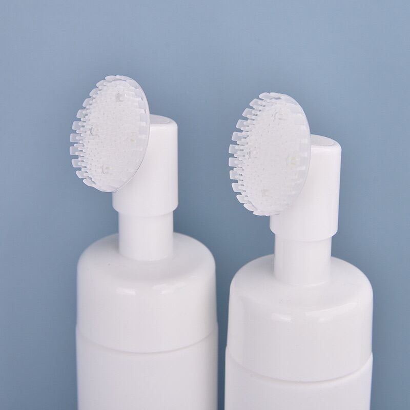 Chai Đựng Sữa Rửa Mặt Tạo Bọt Có Đầu Mát Xa (dung tích 100Ml/150ml)