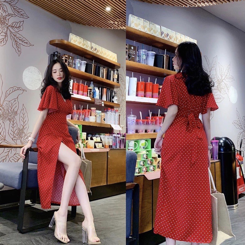 Đầm bi đỏ xẻ tà