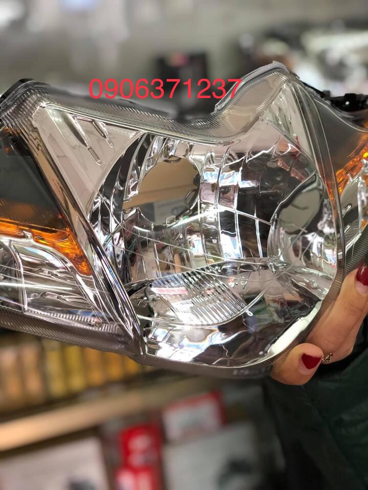 Pha đèn trước xe Wave S110 hãng Honda