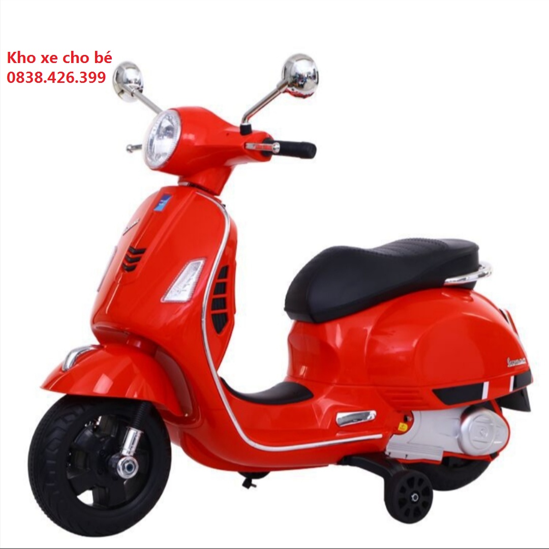Q-a6 4 wheels Vespa child scooter with music light strong motor for 2-8 years old kids