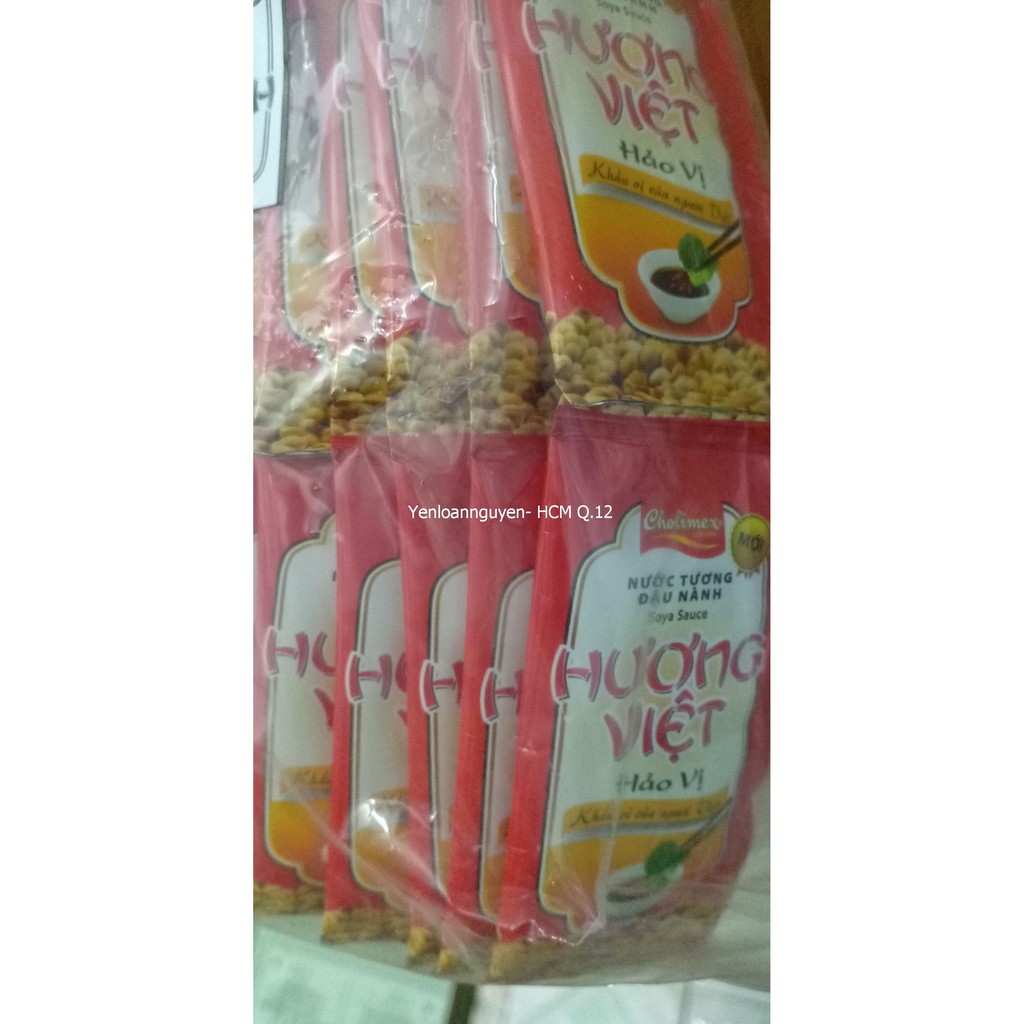 700 gói nước tương Hương Việt 7ml