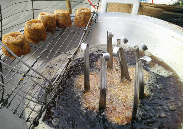 [HCM]10 khuôn làm bánh cống inox cao cấp