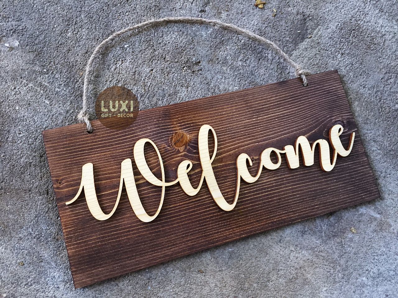Bảng gỗ treo cửa 1 mặt Welcome 11 LUXI decor