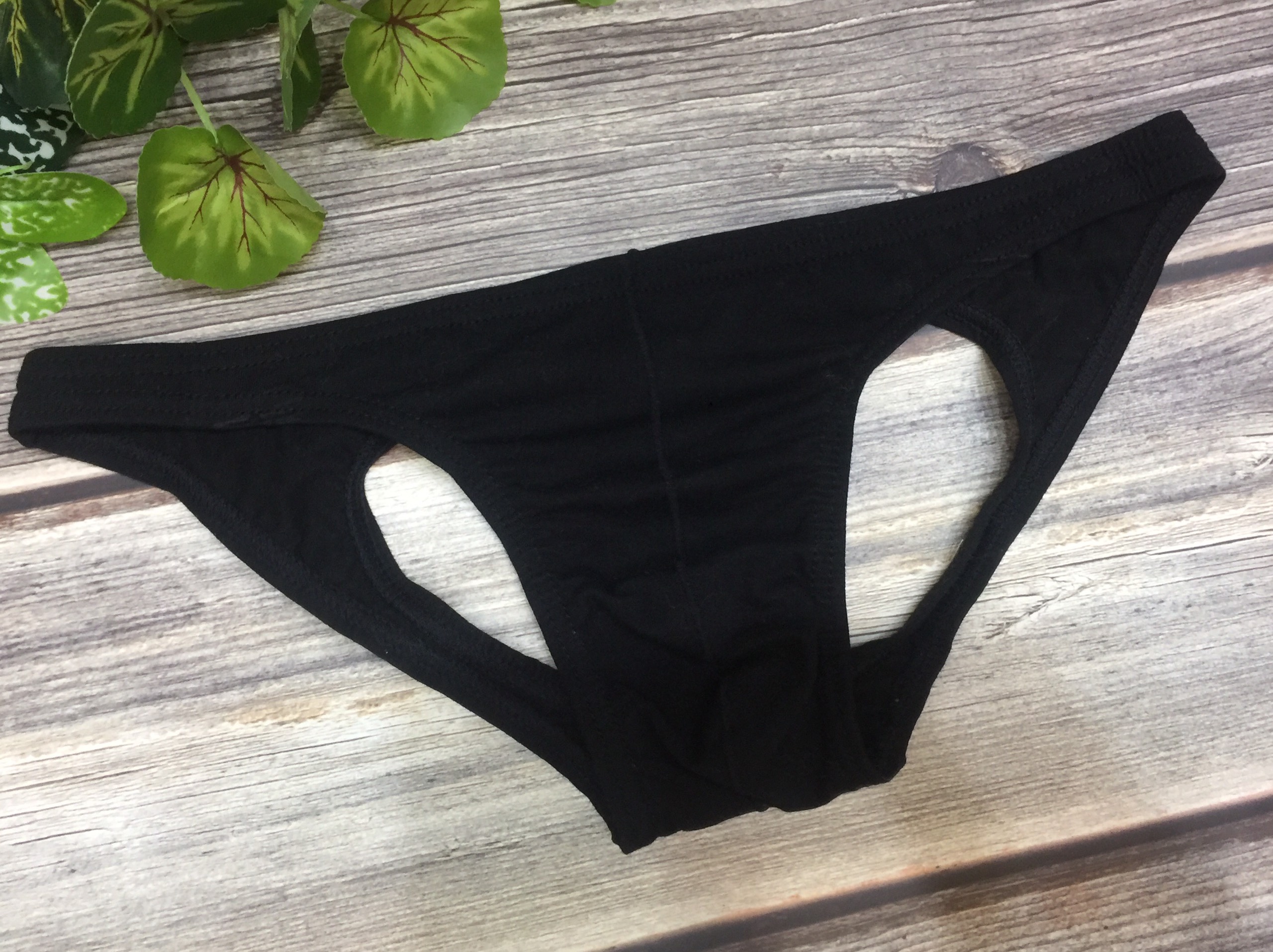 [che tên sản phẩm chuyên nghiệp] quần lót nam  dây hở mông sexyy