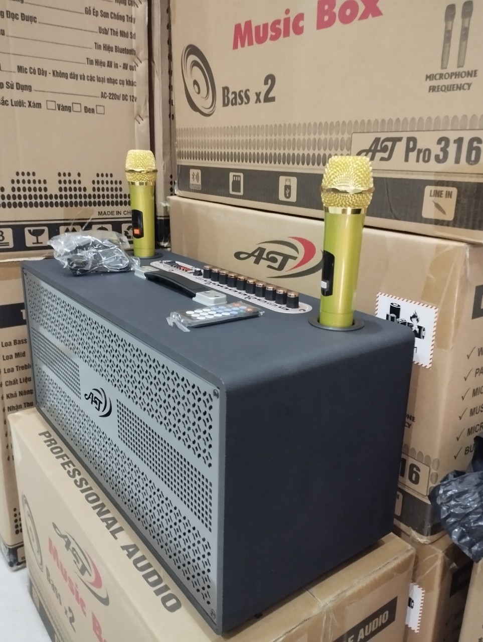 Loa AT mới ra mắt con loa AT Pro 316. 2 MICRO (Tặng kèm 2 cặp pin)