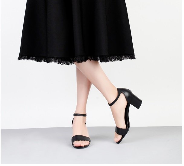 [HCM]giày sandal quai ngang da mờ 5p Rosa-CG-0012