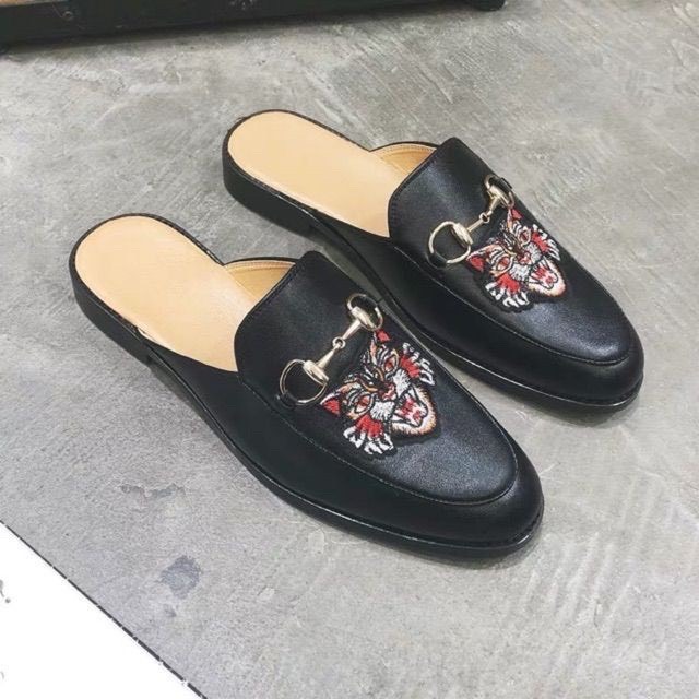 Sục da mờ thêu mèo hổ nam