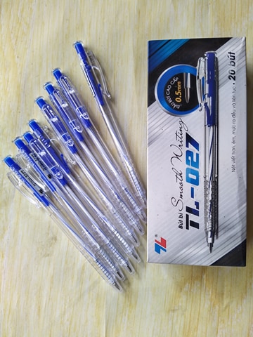 20 bút bi TL 027 đầu bi siêu bền