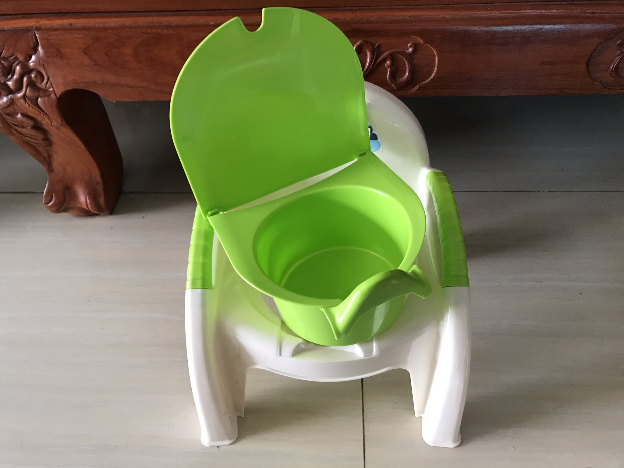 Ghế bô vệ sinh