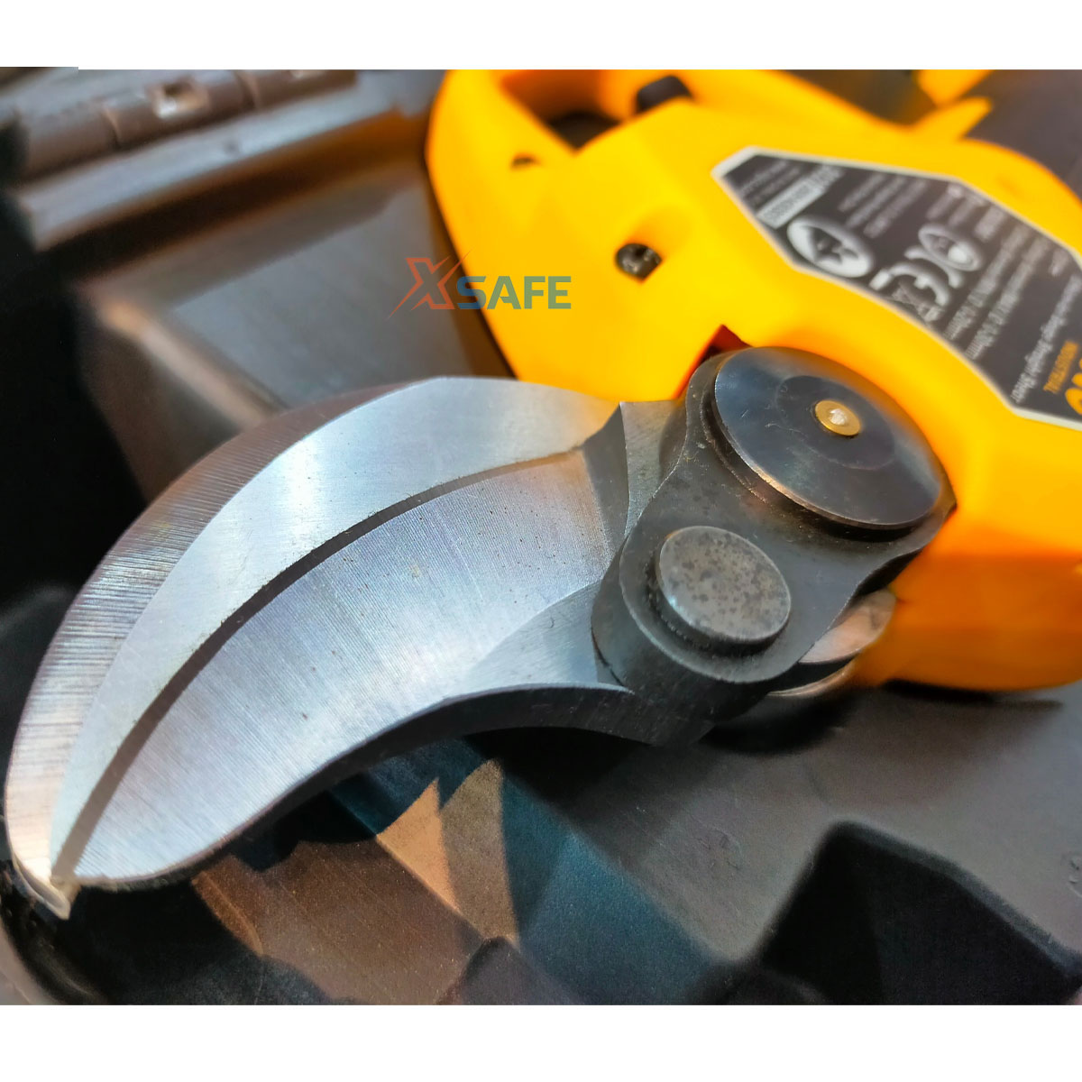 Machine cut battery 20V CSSLI2001 machine pruning-driven brushless cutting diameter 20mm / 30mm not attached to the battery and charge distribution genuine xsafe