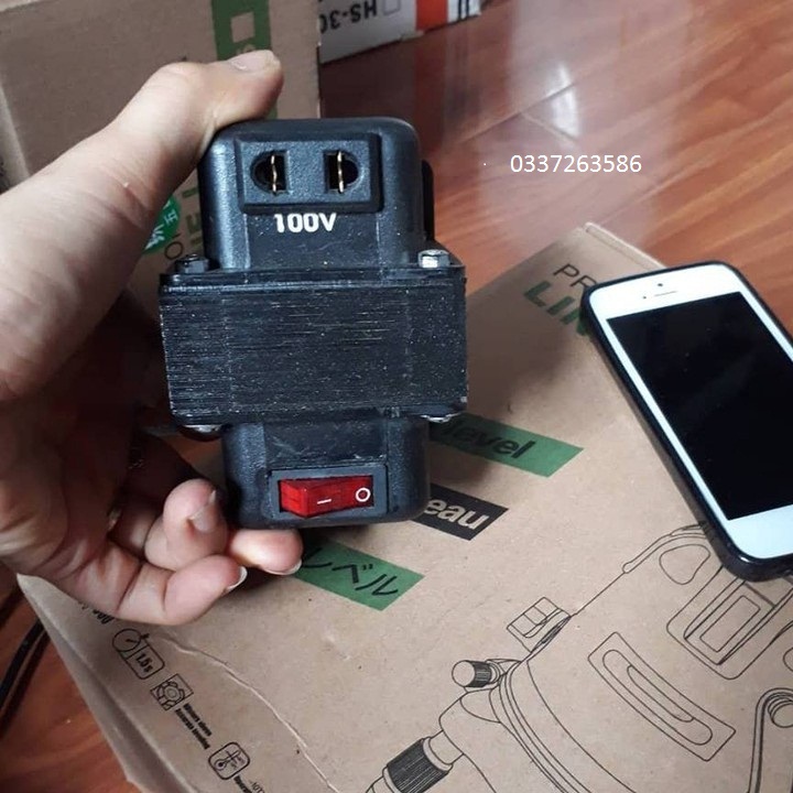 Bộ đổi điện 220v- 100v và 110v.công suất 100v (đen)