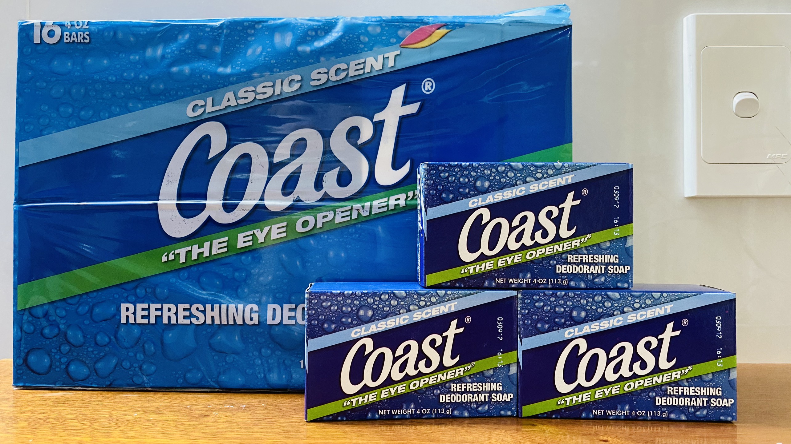 (Hàng MỸ) Xà bông cục Coast xanh / trắng 113g (bán lẻ 1 cục)