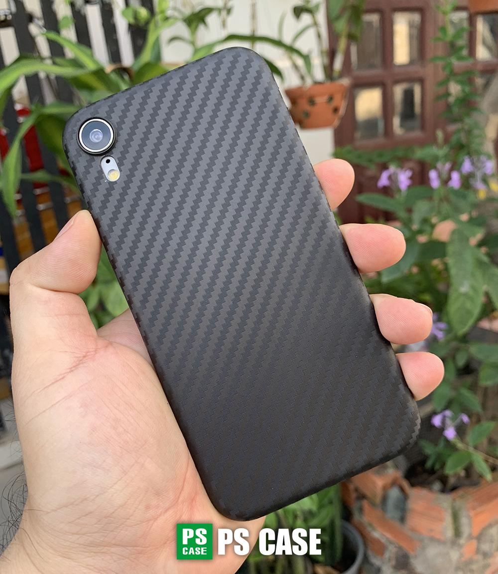 Ốp lưng siêu mỏng, vân carbon dành cho iPhone XR - Màu đen - PS Case Phân Phối