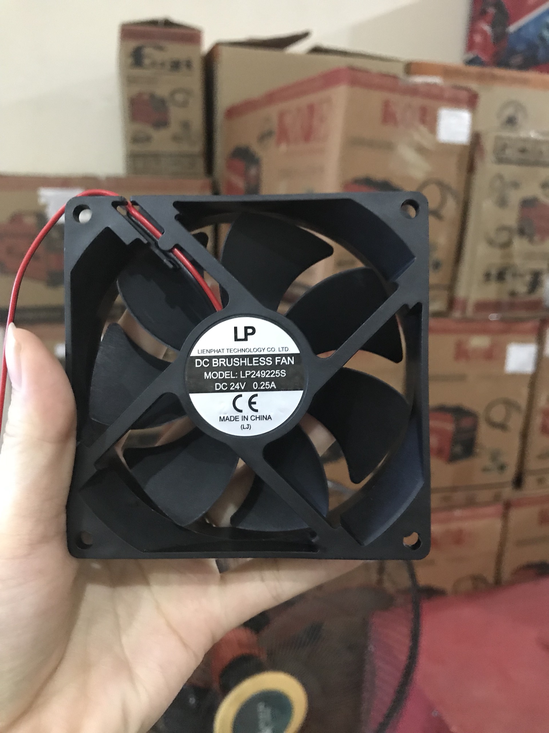 quạt 24v kích thước 9x9x3cm- 3 chiếc dùng cho máy hàn