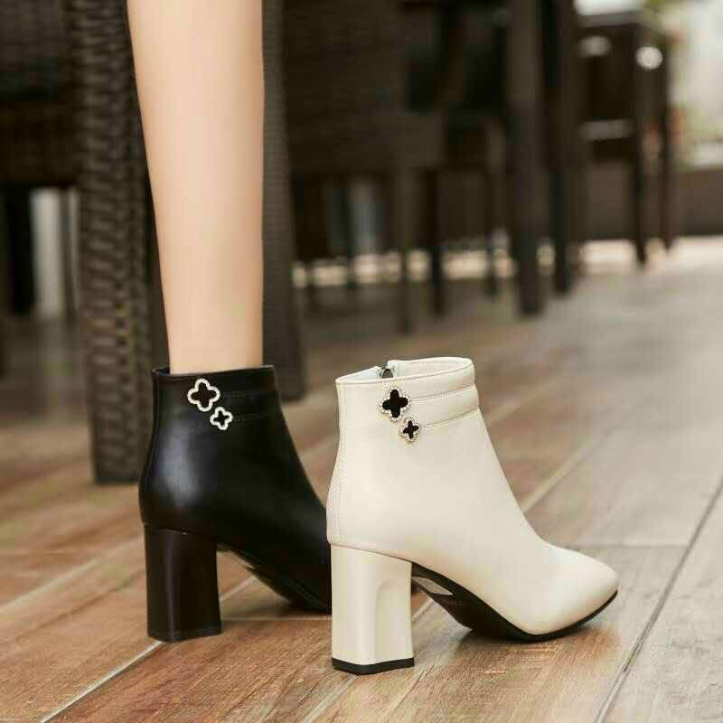 bốt nữ da lì khóa cạnh cách điệu
