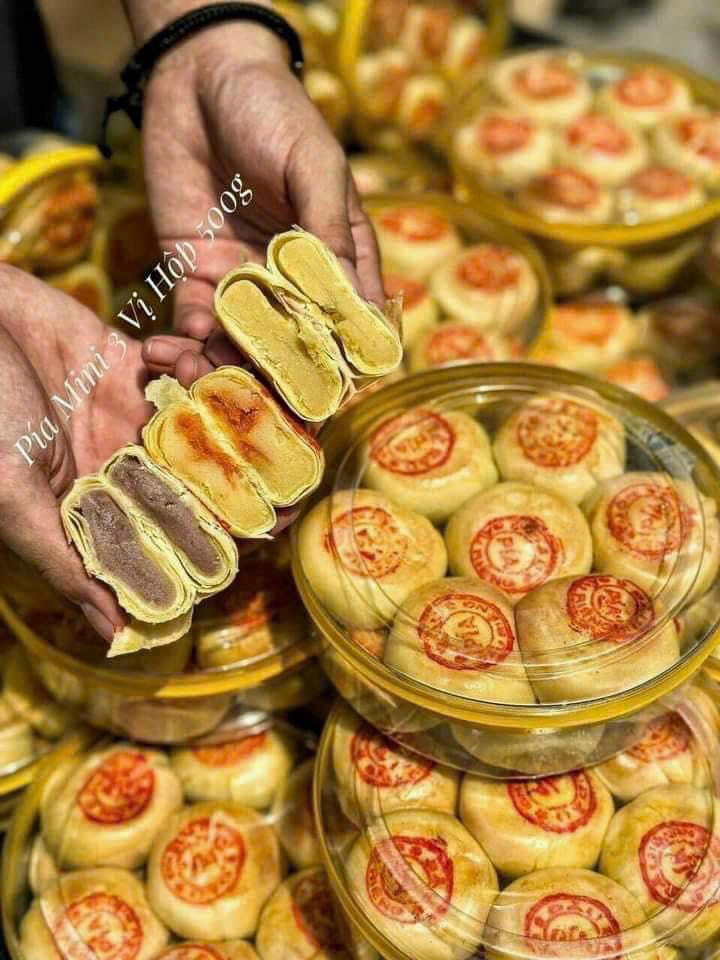 Hộp 14 cái bánh pía mini tam vị thơm ngon- bánh trung thu - bánh trung thu 2023