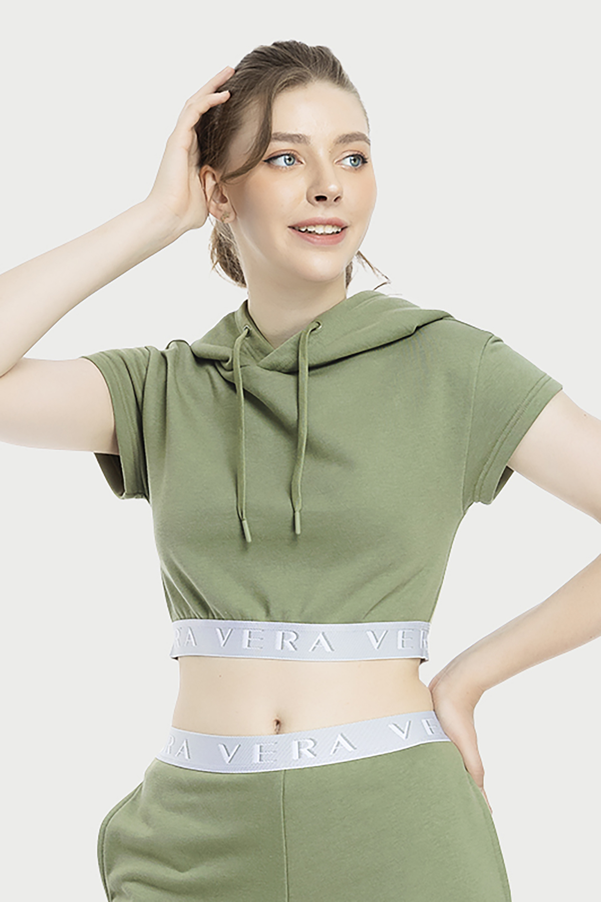 Áo hoodie nữ vera by chi pu nỉ da cá - c0013