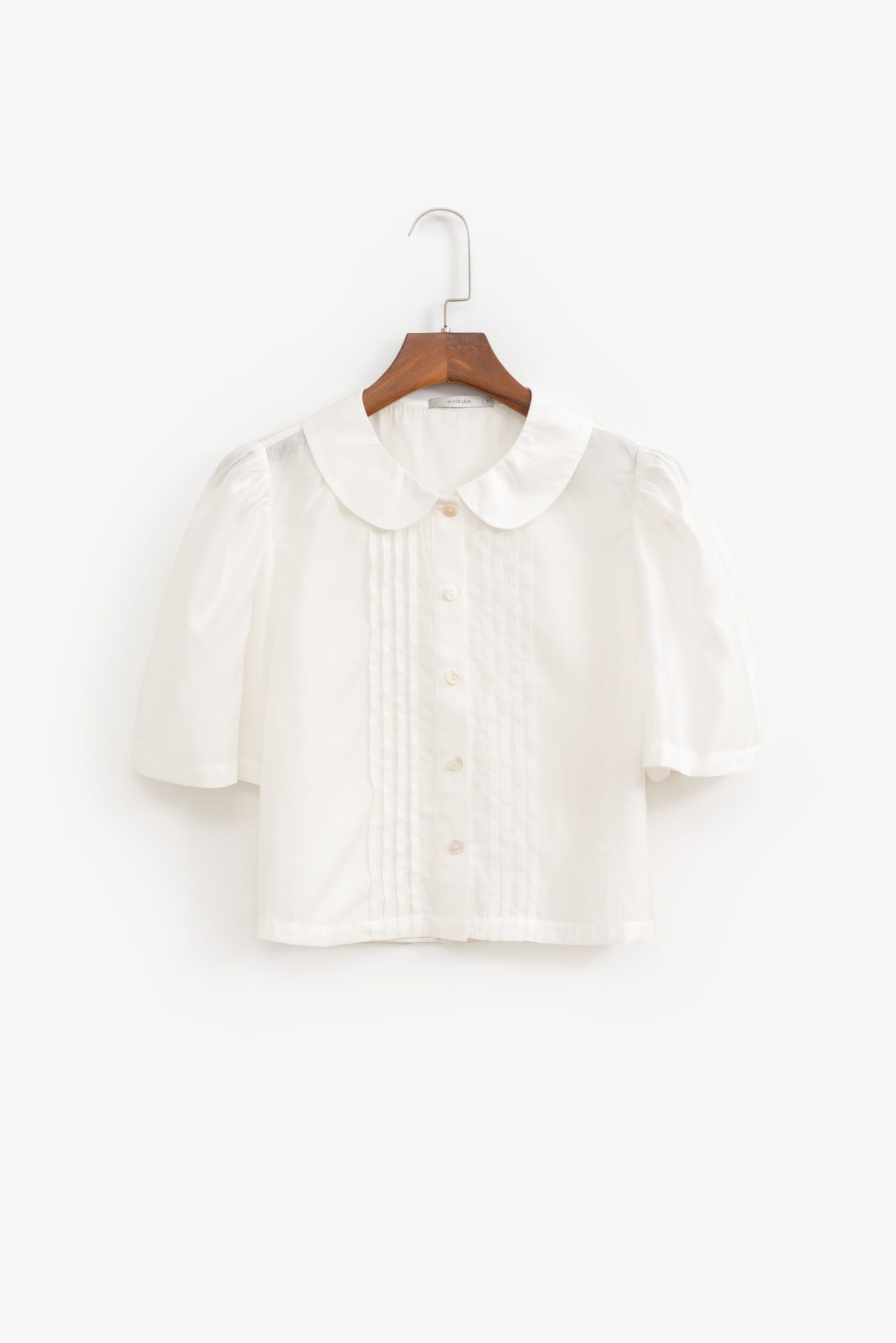 Sơ Mi Croptop Cổ Sen Madelen