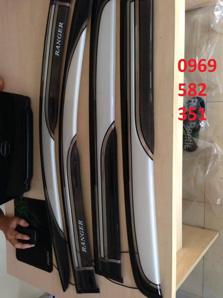Bộ vè mưa sơn gồ 2 màu thể thao xe ranger 2014-2018