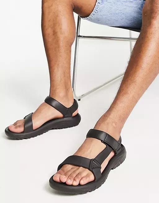 Sandal đúc nguyên khối thể thao